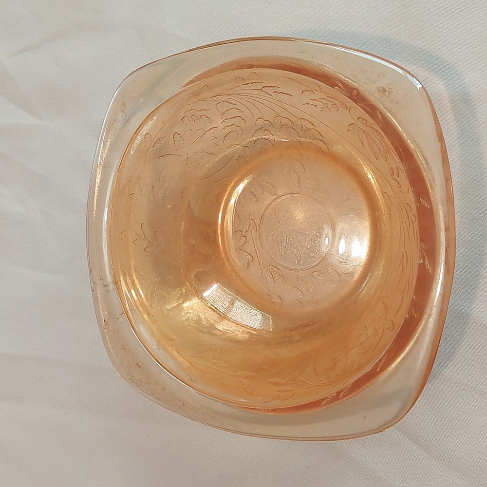 Iridescent 1950s fruit Bowl .Small and Dainty .Great Condition